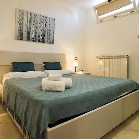 Villa Annetta Con Piscina Per 10 Persone Con 4 Bagni E 4