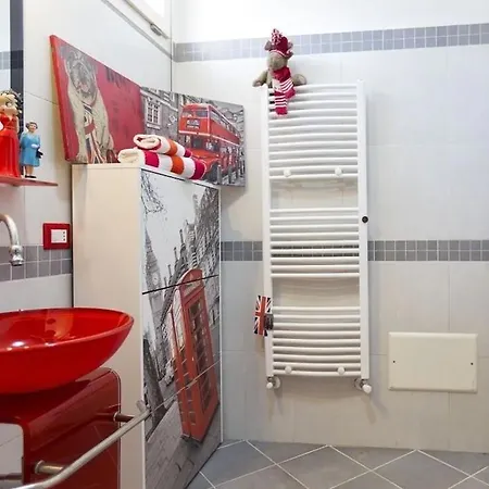 Annetta Con Piscina Per 10 Persone Con 4 Bagni E 4