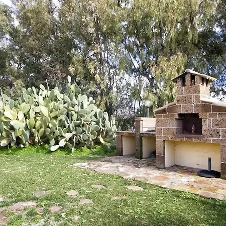 Annetta Con Piscina Per 10 Persone Con 4 Bagni E 4 Villa Alghero